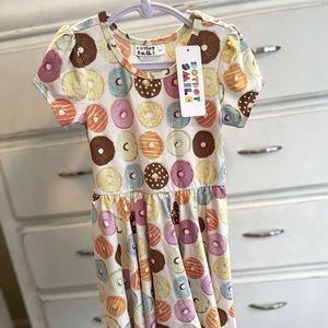 3/4 Dot dot smile cap dress